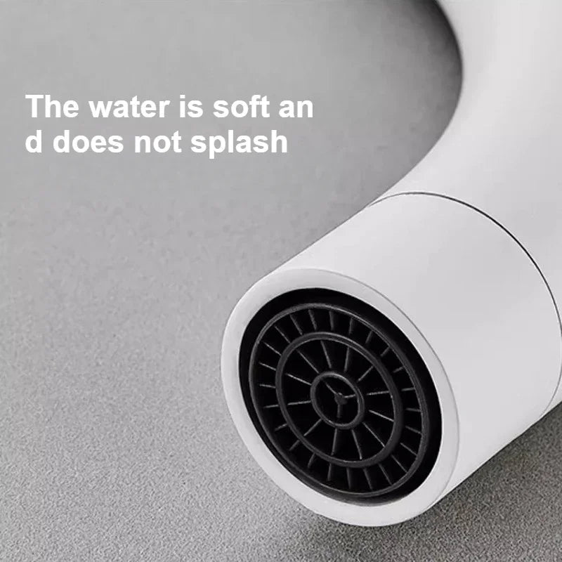 Modern Household Hot and Cold Mixing Tap Kitchen Faucet WashBasin Sink Tap Kitchen Faucets Deck Mounted White Taps